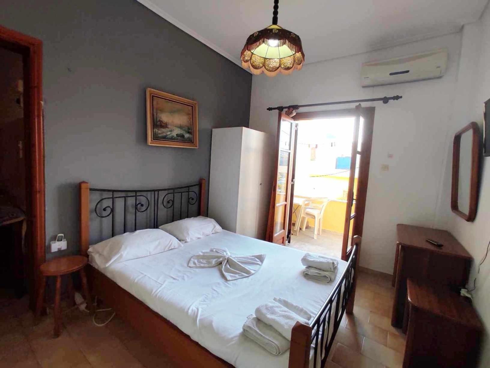 Politis Sudios Appartement Mpatsi Buitenkant foto