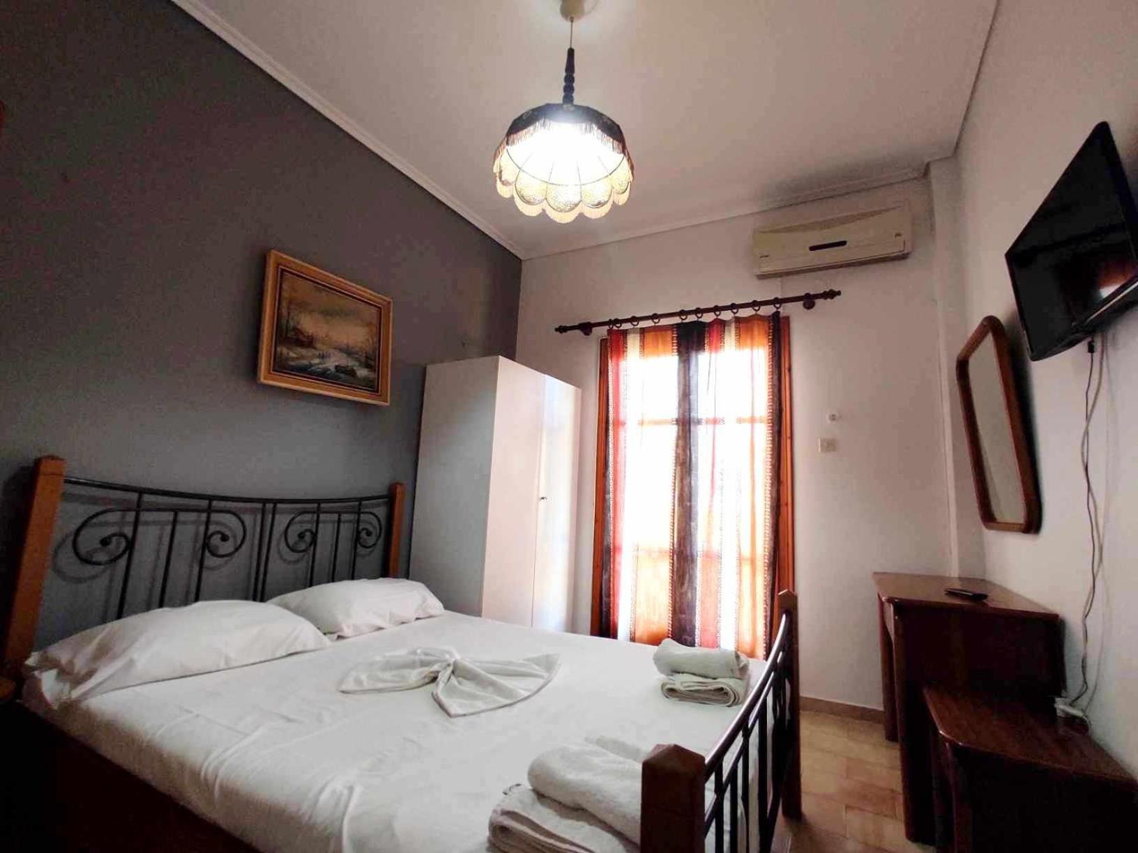 Politis Sudios Appartement Mpatsi Buitenkant foto