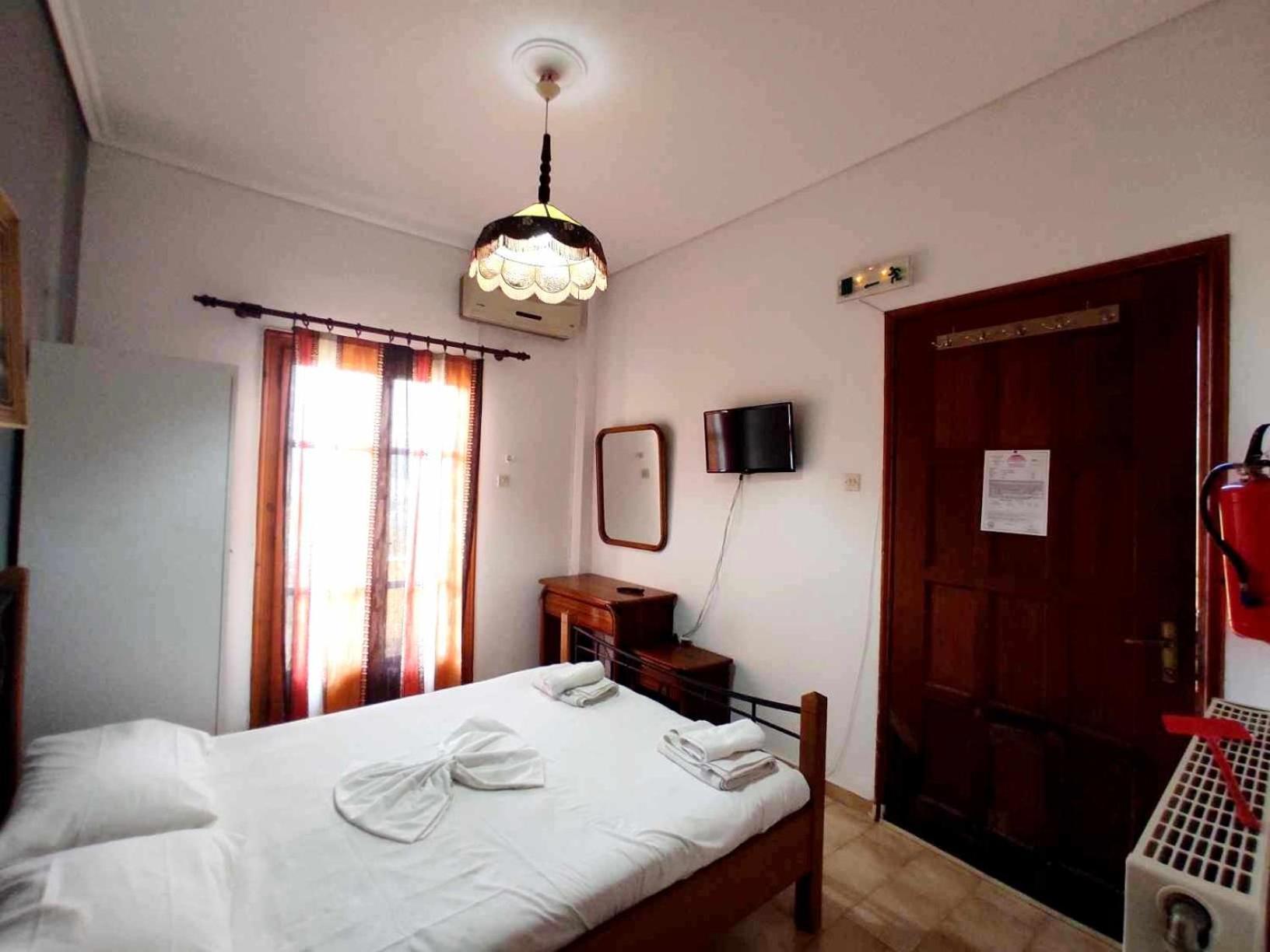 Politis Sudios Appartement Mpatsi Buitenkant foto