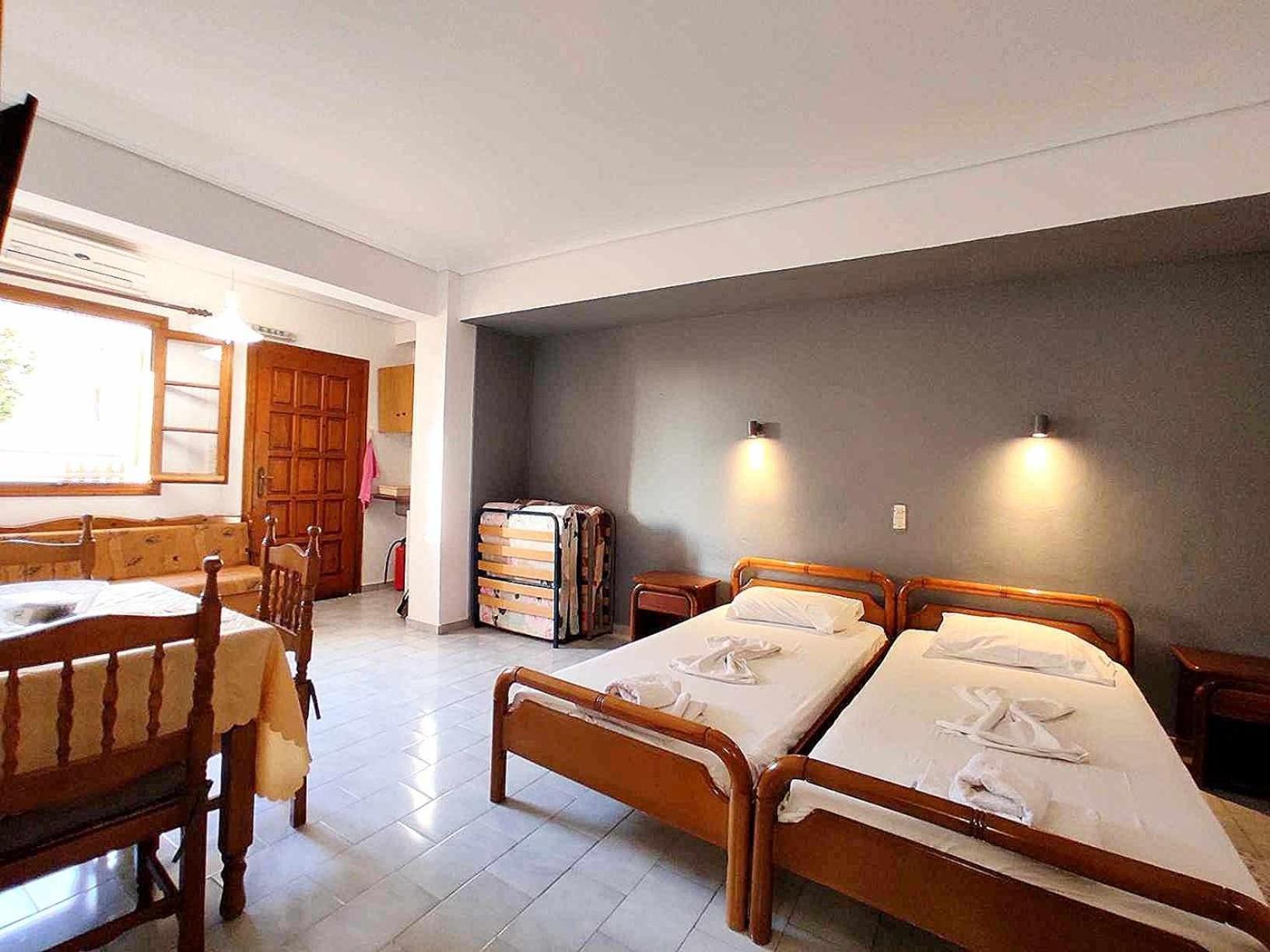 Politis Sudios Appartement Mpatsi Buitenkant foto
