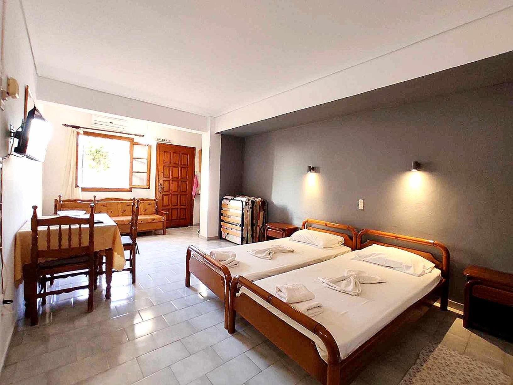 Politis Sudios Appartement Mpatsi Buitenkant foto
