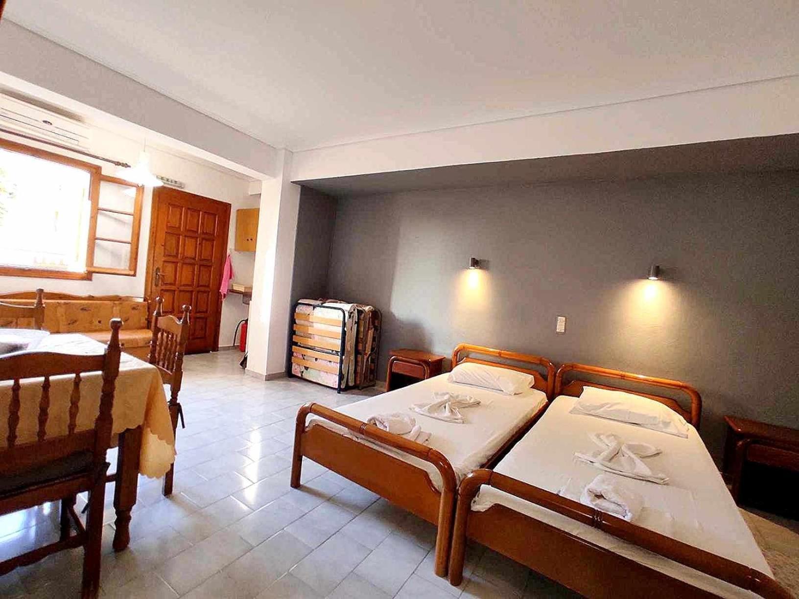 Politis Sudios Appartement Mpatsi Buitenkant foto